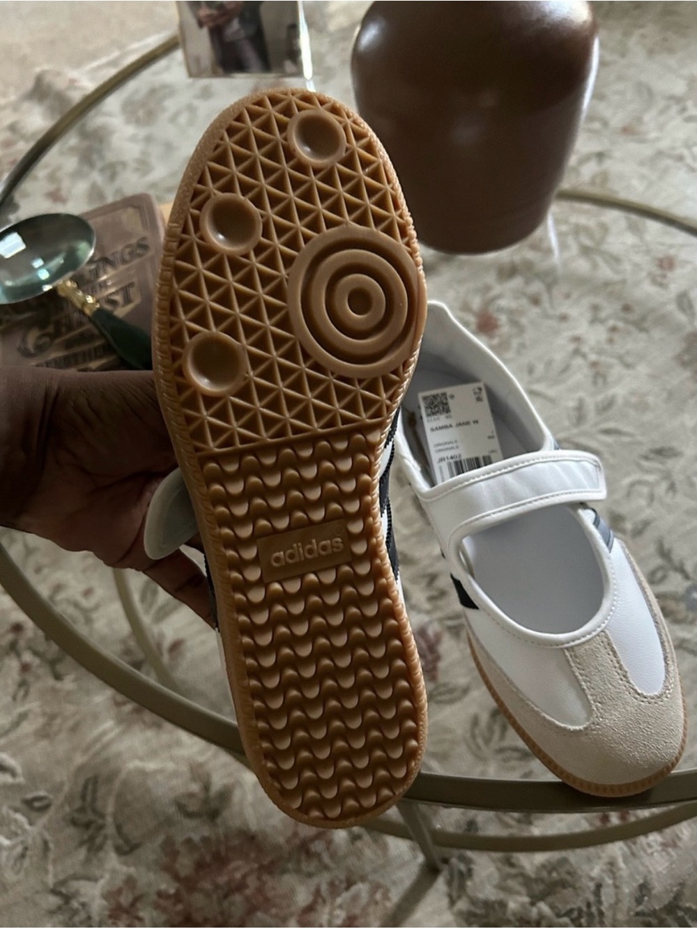 Adidas - Picture 4 of 7